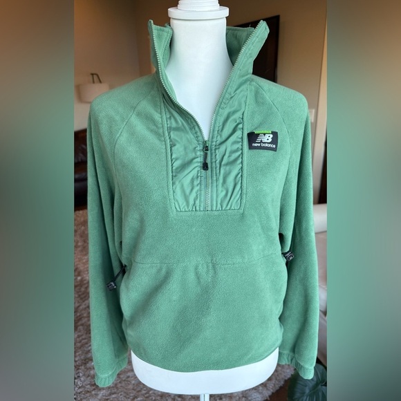 New Balance Tops - New Balance XS Green Women’s Half Zip Fleece Pullover